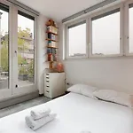 Apartamento Guesthost - With Huge Terrace- Calvairate District *