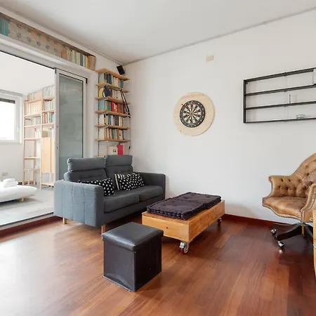 Apartment With Huge Terrace- Calvairate District